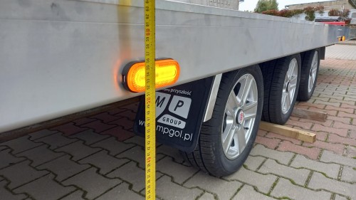 Oświetlenie obrysowe lawety
Lampa obrysowa konturowa pomarańczowa do lawet przewozu pojazdów 
