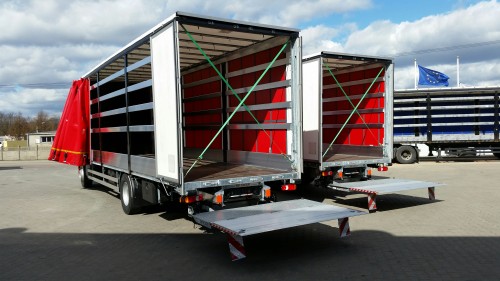 Winda DHOLLANDIA na podwoziu samochodu ciężarowego Iveco Eurocargo 180-280.