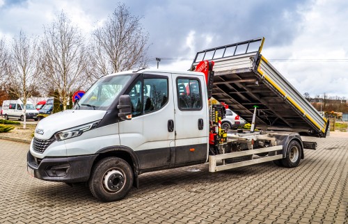Żuraw HDS Iveco Daily