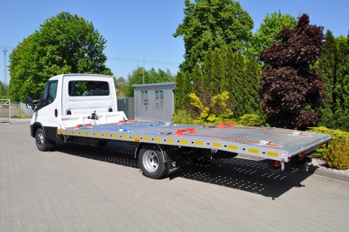 Iveco Daily 50C/35 z aluminiową platformą 